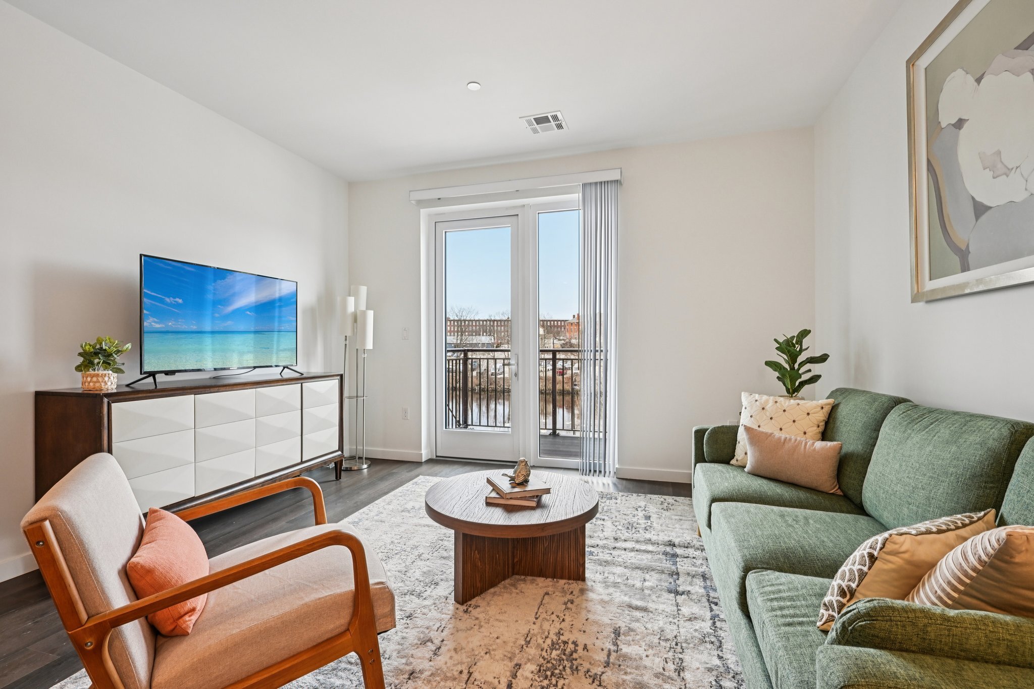 1 web or mls 9 river st 220 S2003 001