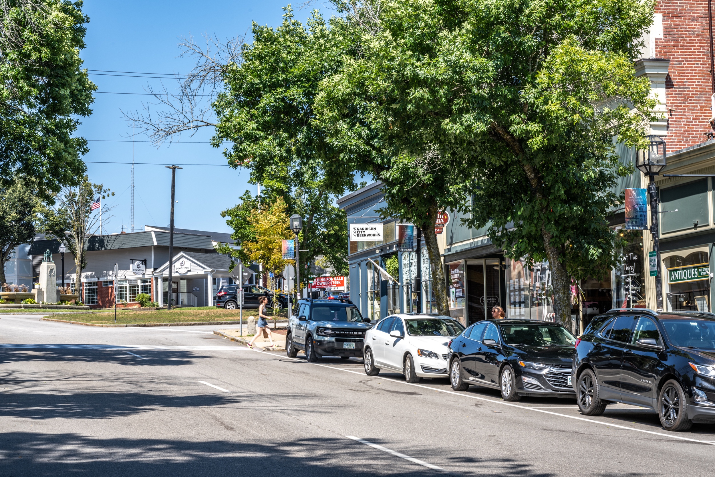 040 250816 Dover NH Lifestyle copy