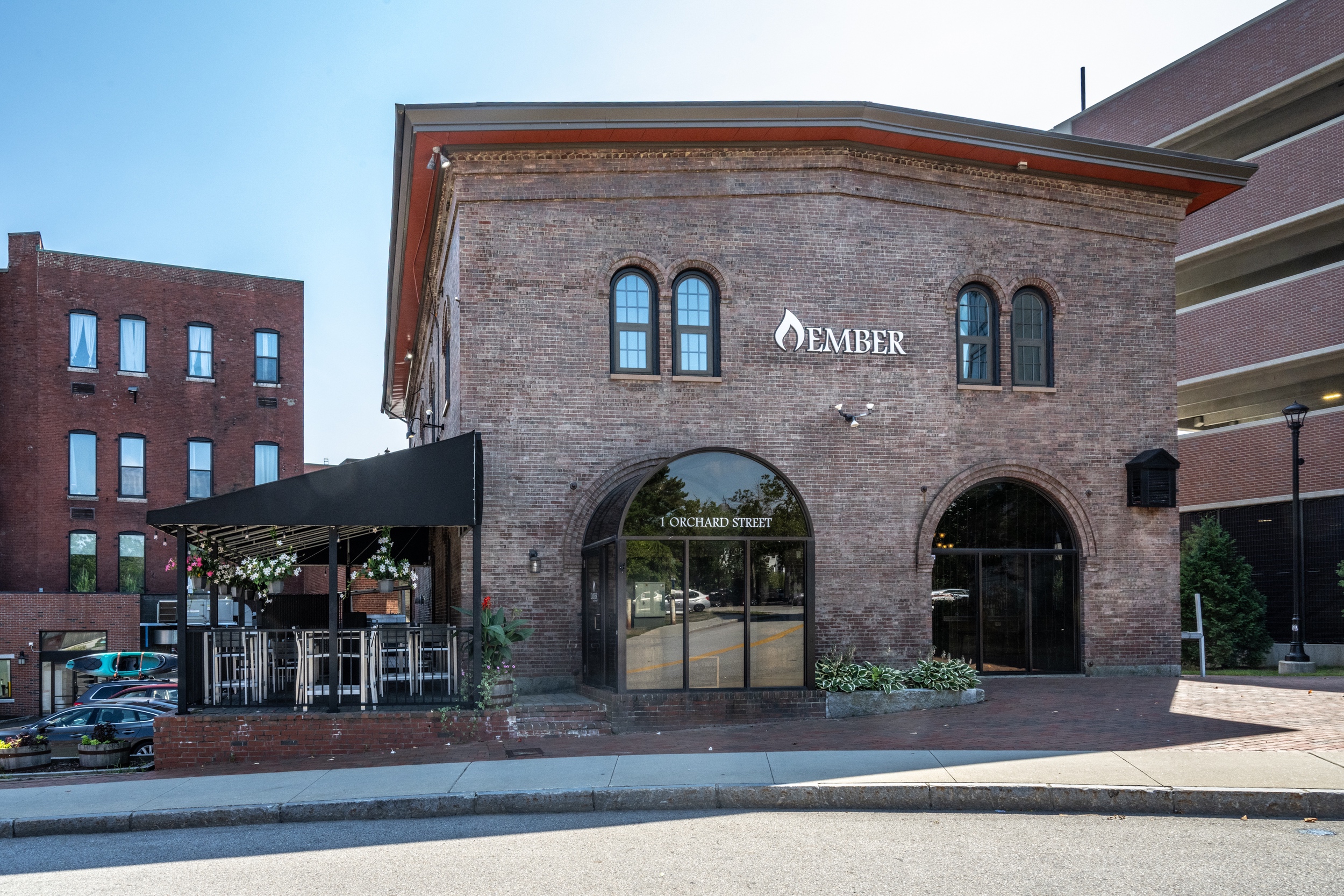 079 250816 Dover NH Lifestyle copy