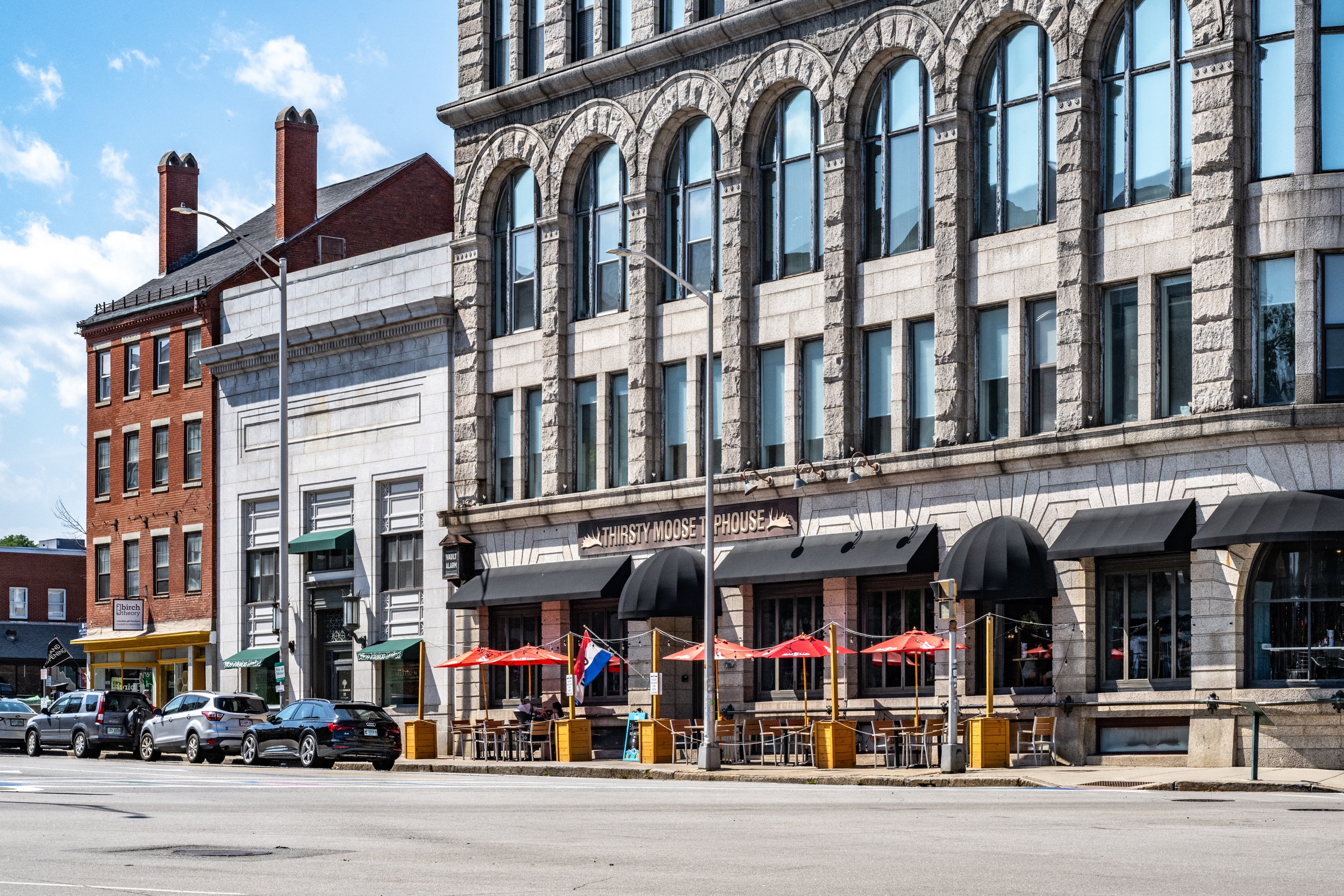 087 250816 Dover NH Lifestyle copy