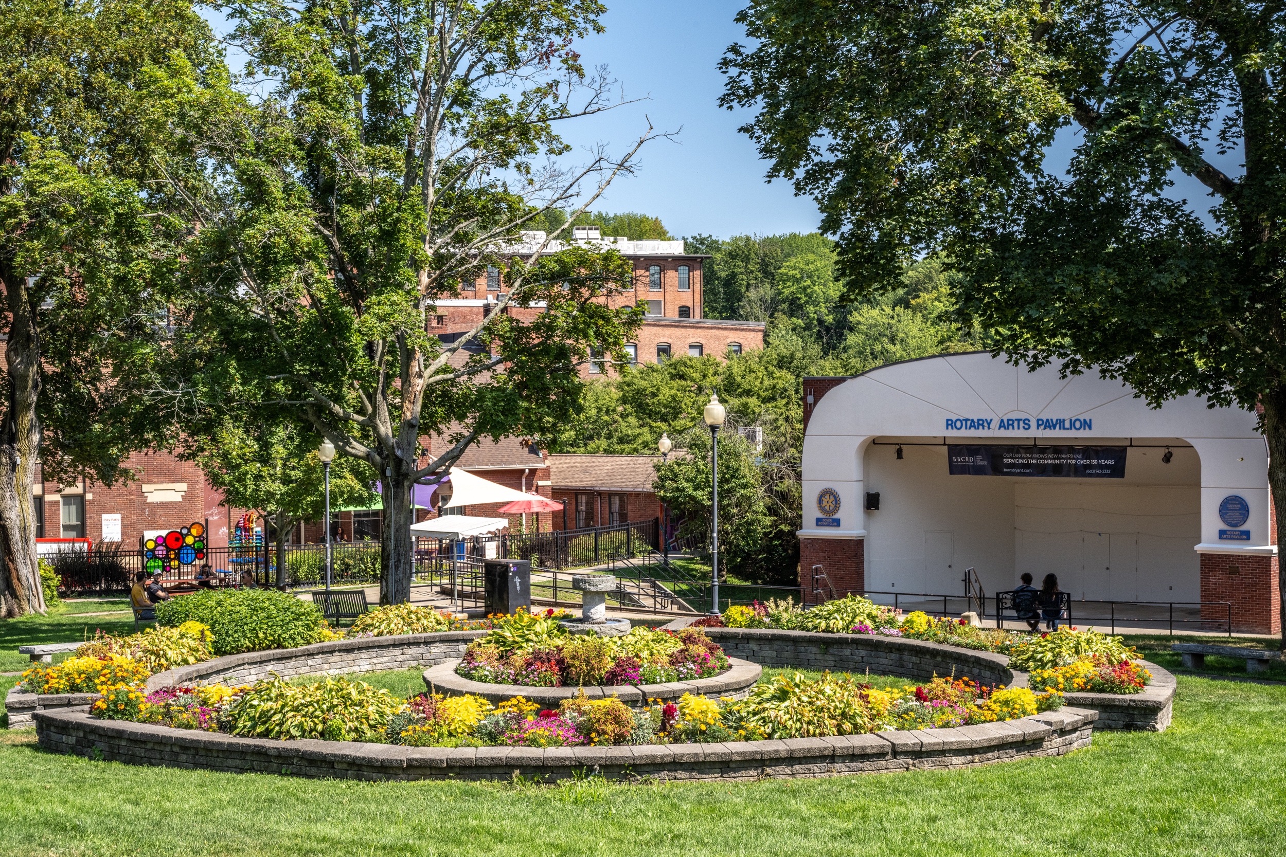 092 250816 Dover NH Lifestyle copy